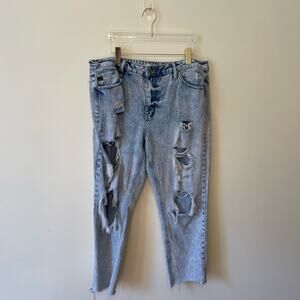 KanCan 15/31 light wash blue denim jeans grunge ripped shred punk casual
